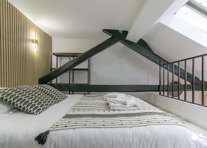 Mba - Splendide - Gambey 2 - Proche Republique Appartement