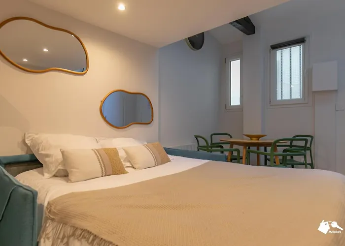 Appartement Mba - Splendide - Gambey 2 - Proche Republique Parijs