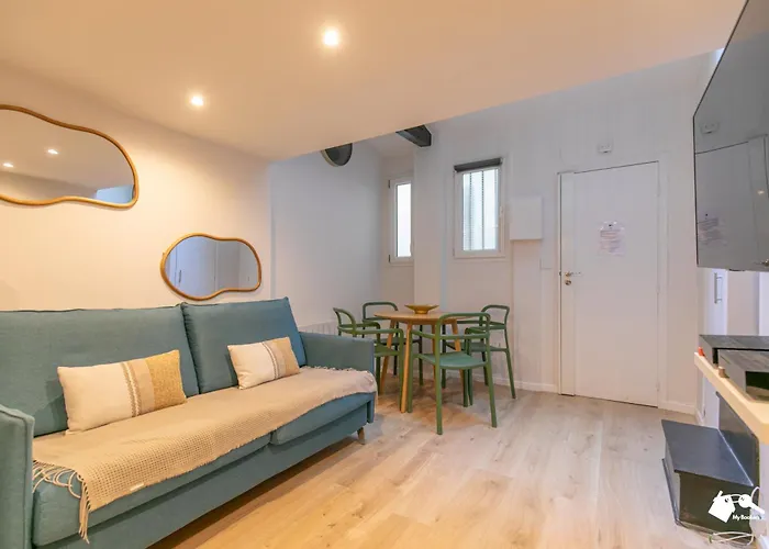 Mba - Splendide - Gambey 2 - Proche Republique Appartement *
